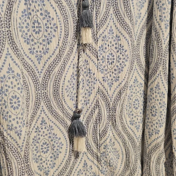 LOVESTITCH Blue white graphics tassel drawstring neckline Tiered Bell Sleeves Md - Picture 4 of 8